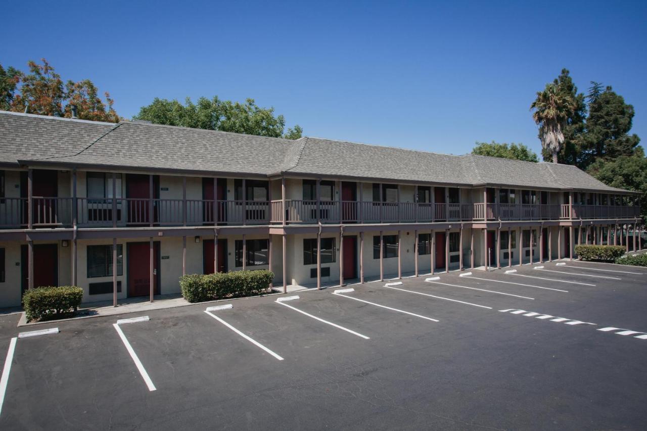 Alura Inn San Jose Luaran gambar